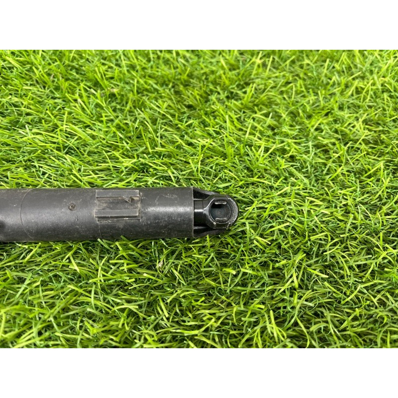 Амортизатор капота (кузов и элементы) BMW 7-series E38 51238150077