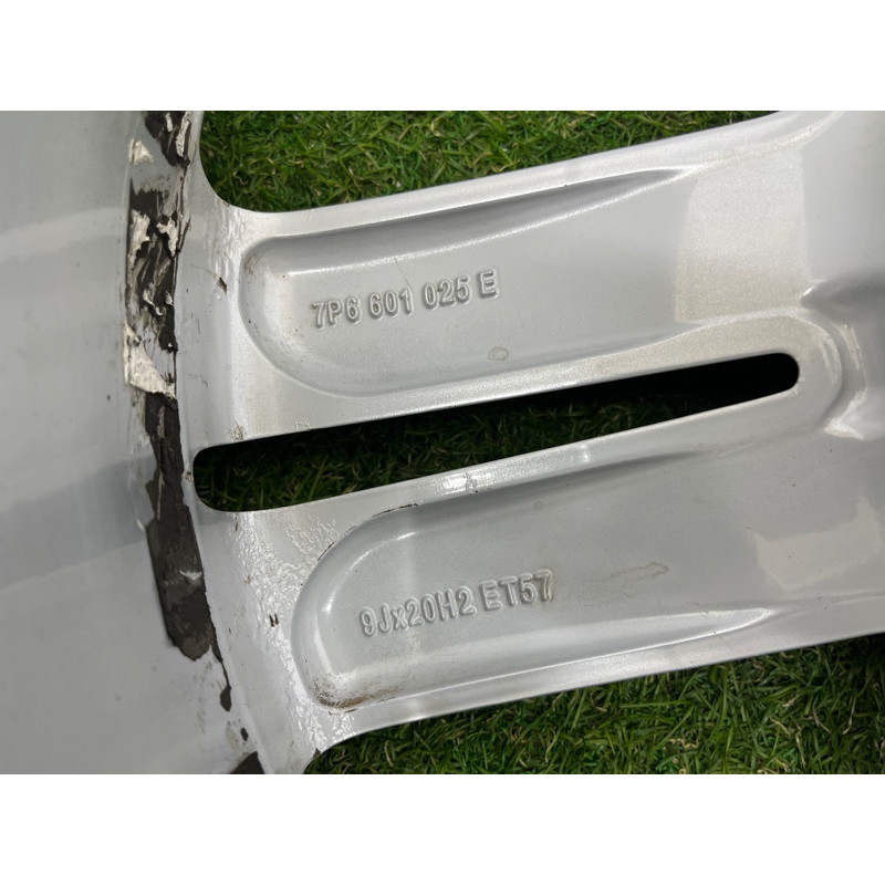 Комплект дисков 5x130 R20 9jx20h2 ET57 (диски на авто) Volkswagen Touareg NF 2011 3.0 TDI 7P6601025E88Z