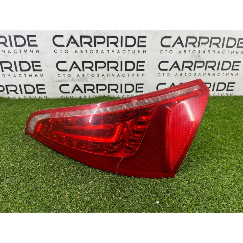Задний фонарь (оптика) AUDI Q5 8R 2012 3.2 CALB 8R0945094B