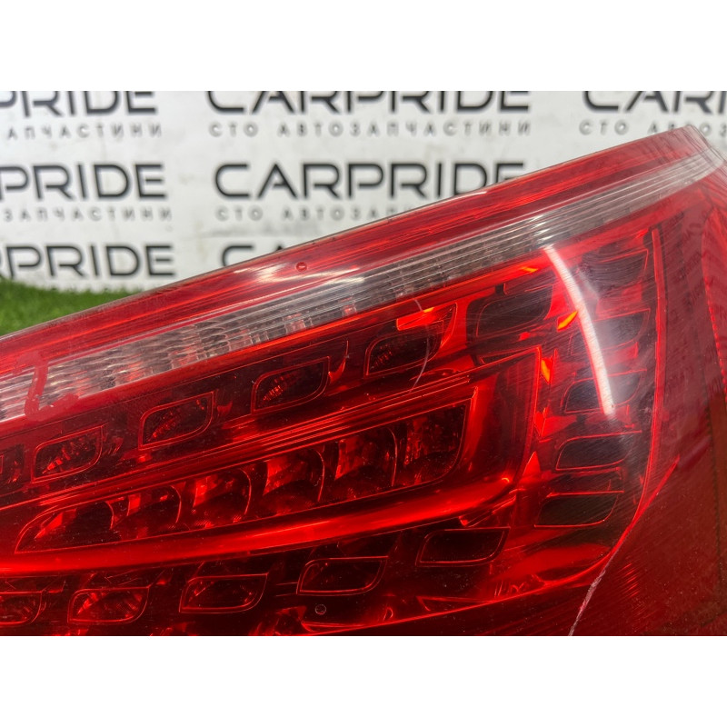 Задний фонарь (оптика) AUDI Q5 8R 2012 3.2 CALB 8R0945094B