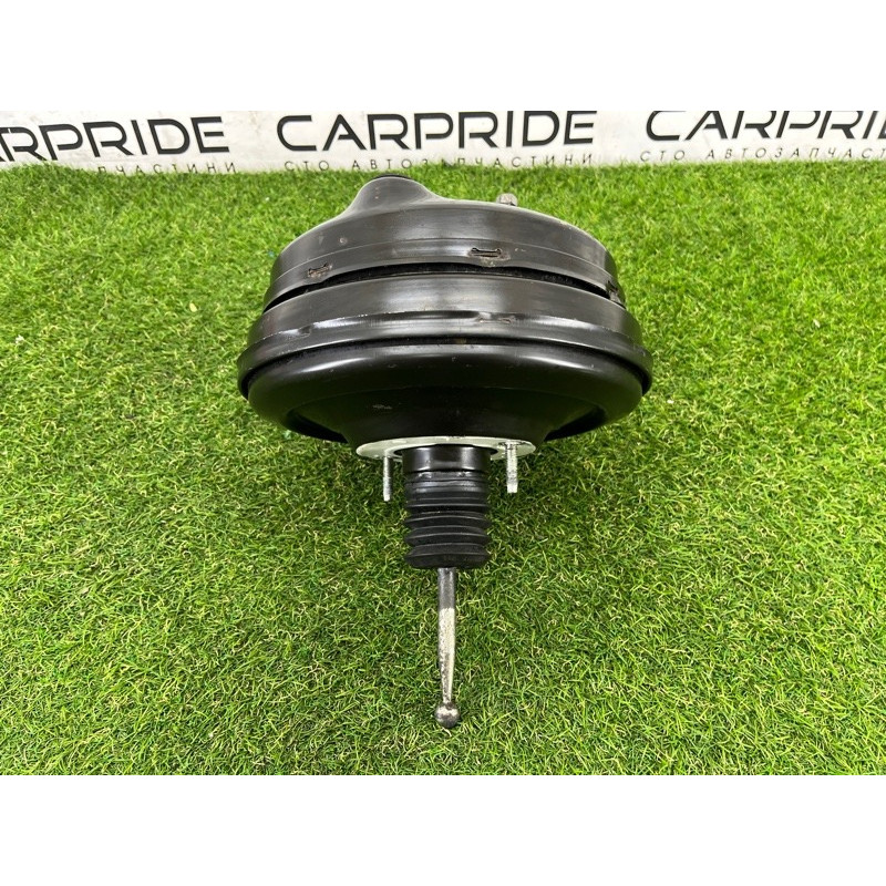 Вакуумный усилитель тормозов (тормозная система) Volkswagen Touareg NF 2013 3.6 7P0612105B