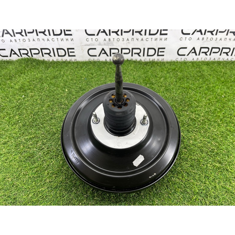 Вакуумный усилитель тормозов (тормозная система) Volkswagen Touareg NF 2013 3.6 7P0612105B