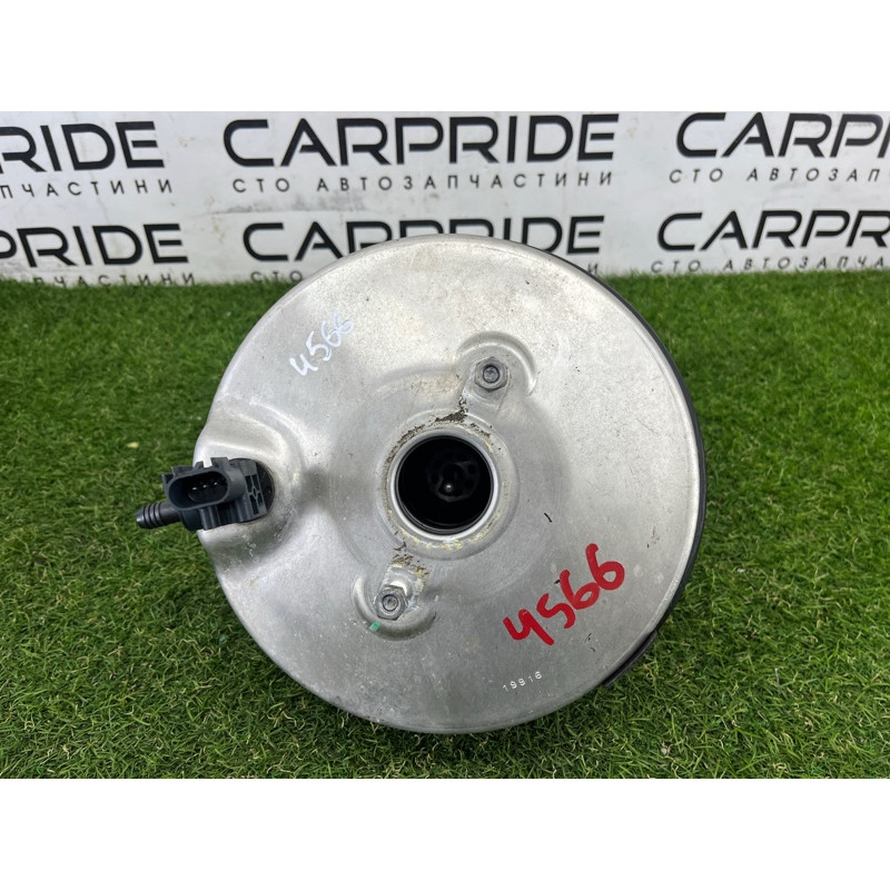 Вакуумный усилитель тормозов (тормозная система) Jeep Grand Cherokee WK2 2017 3.6 68306573AA