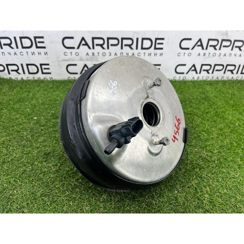 Вакуумный усилитель тормозов (тормозная система) Jeep Grand Cherokee WK2 2017 3.6 68306573AA