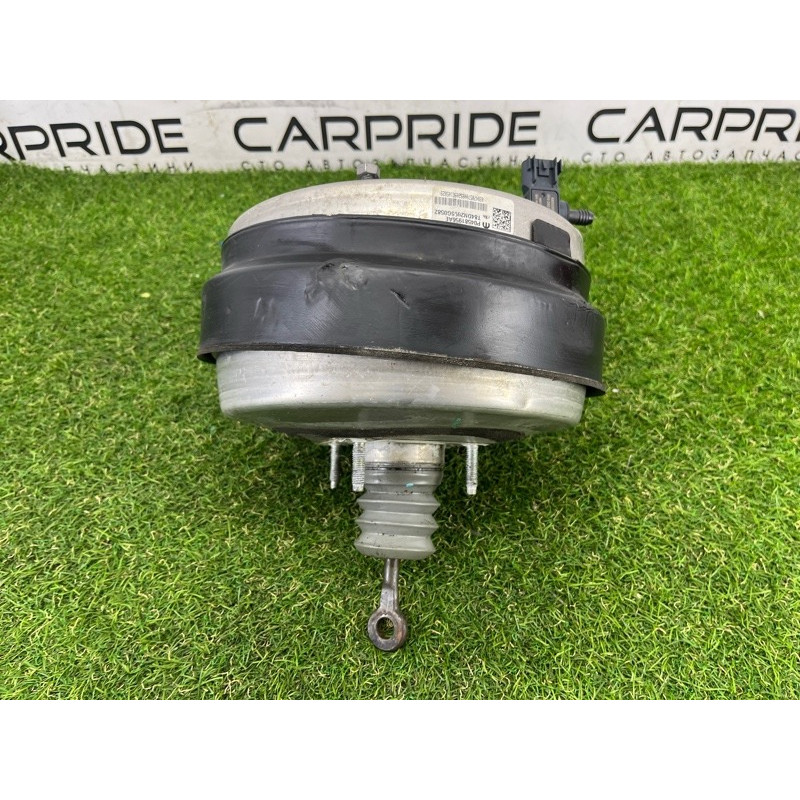 Вакуумный усилитель тормозов (тормозная система) Jeep Grand Cherokee WK2 2017 3.6 68306573AA