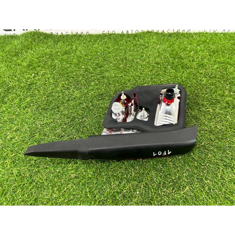 Задний фонарь (оптика) BMW 7-series F02 2011 4.4 N63 63217182206