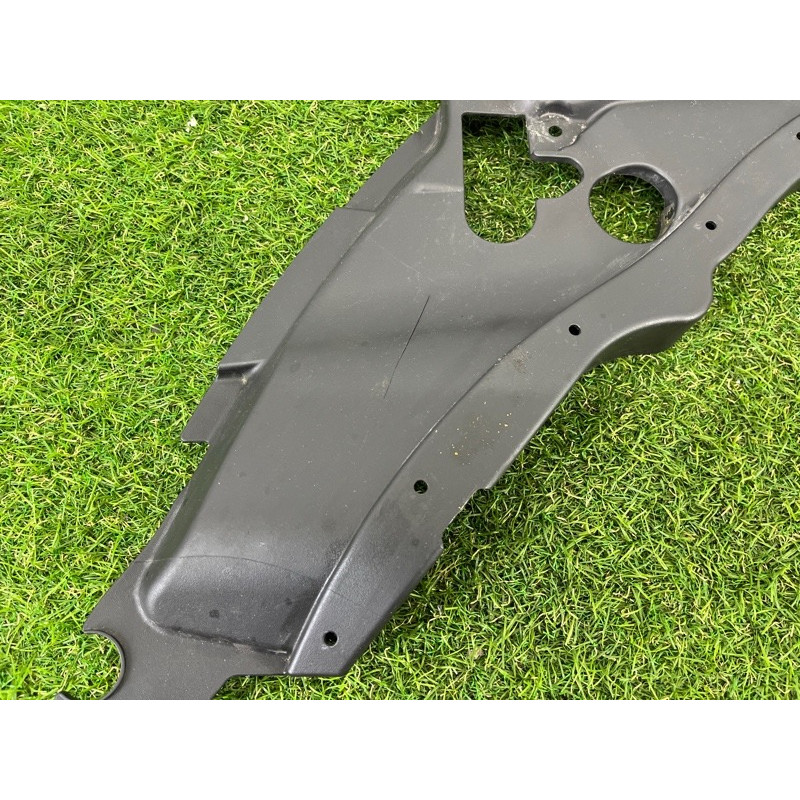 Накладка на крыло (кузов и элементы) Jeep Grand Cherokee WK2 2014 3.0 Diesel EXF 68194236AB