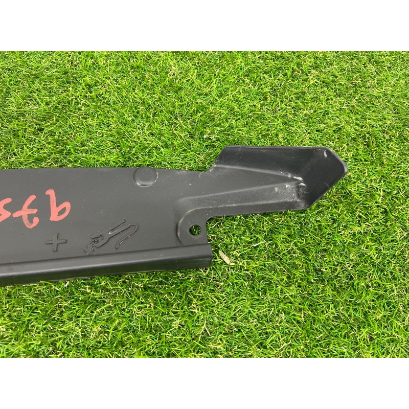 Накладка на крыло (кузов и элементы) Jeep Grand Cherokee WK2 2014 3.0 Diesel EXF 68194236AB