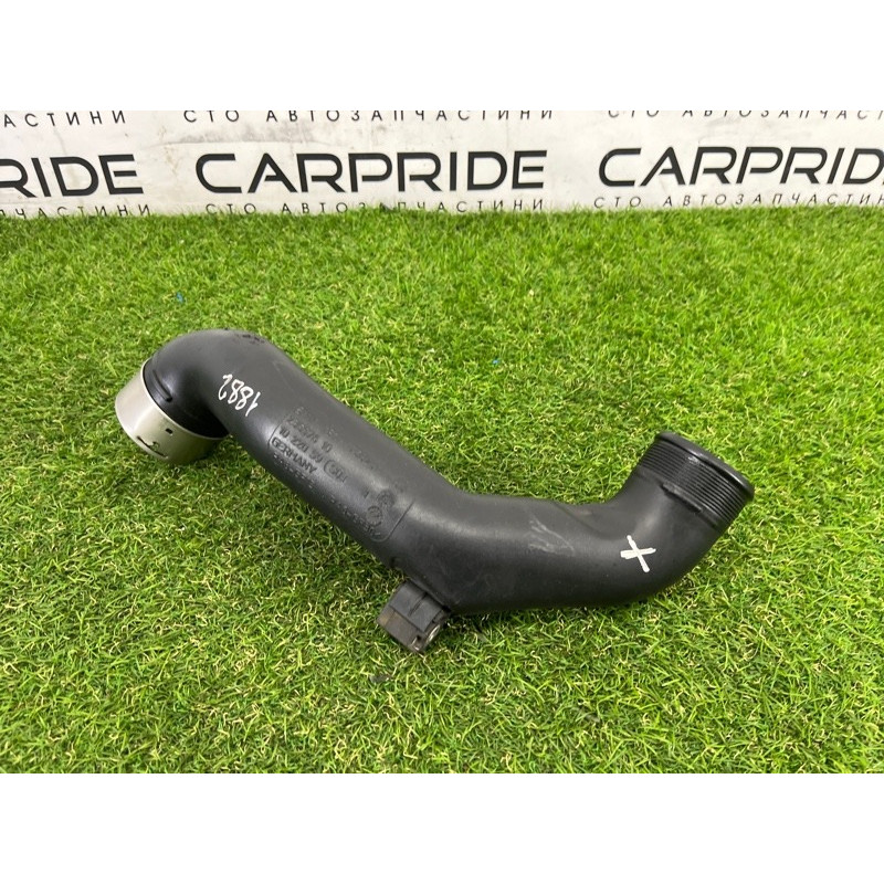 Патрубок интеркулера (двигатель и элементы) BMW 5-series Gran Turismo F07 2011 3.0 N55B30 13717582314