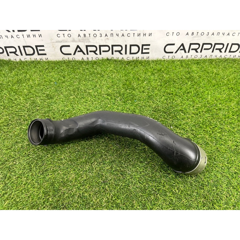 Патрубок интеркулера (двигатель и элементы) BMW 5-series Gran Turismo F07 2011 3.0 N55B30 13717582314
