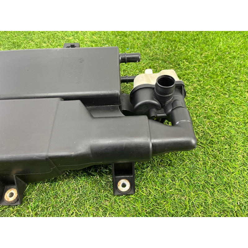 Абсорбер топливный (топливная система) BMW 7-series F02 2011 4.4 N63 16137224859