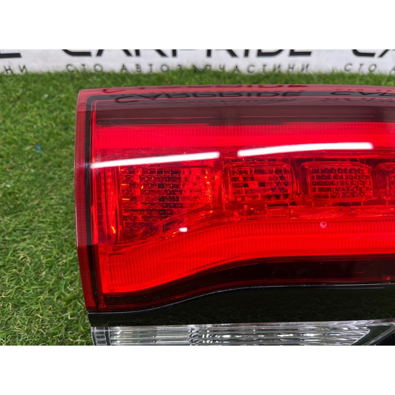 Задний фонарь (оптика) Jeep Grand Cherokee WK2 2020 3.6 68142945AJ