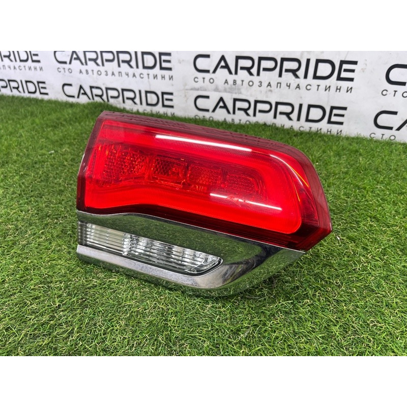 Задний фонарь (оптика) Jeep Grand Cherokee WK2 2014 3.0 Diesel EXF 68110047AC