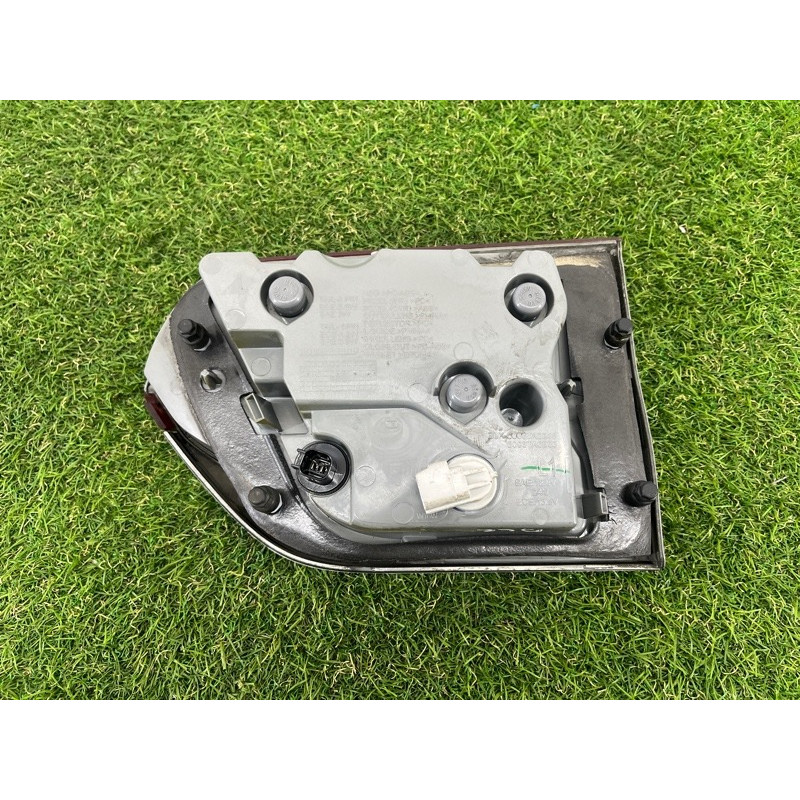 Задний фонарь (оптика) Jeep Grand Cherokee WK2 2014 3.0 Diesel EXF 68110047AC