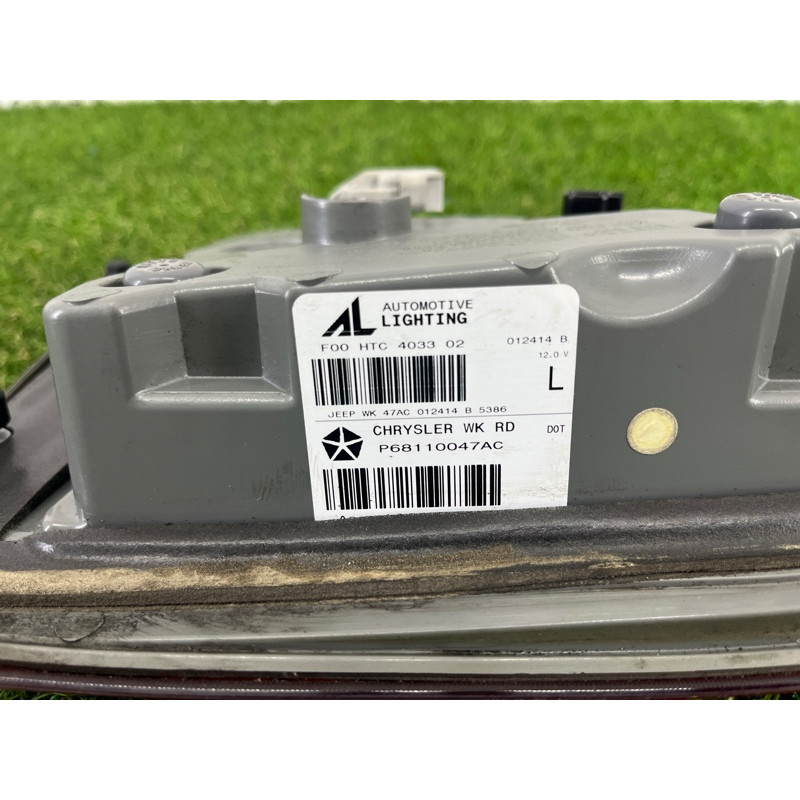 Задний фонарь (оптика) Jeep Grand Cherokee WK2 2014 3.0 Diesel EXF 68110047AC