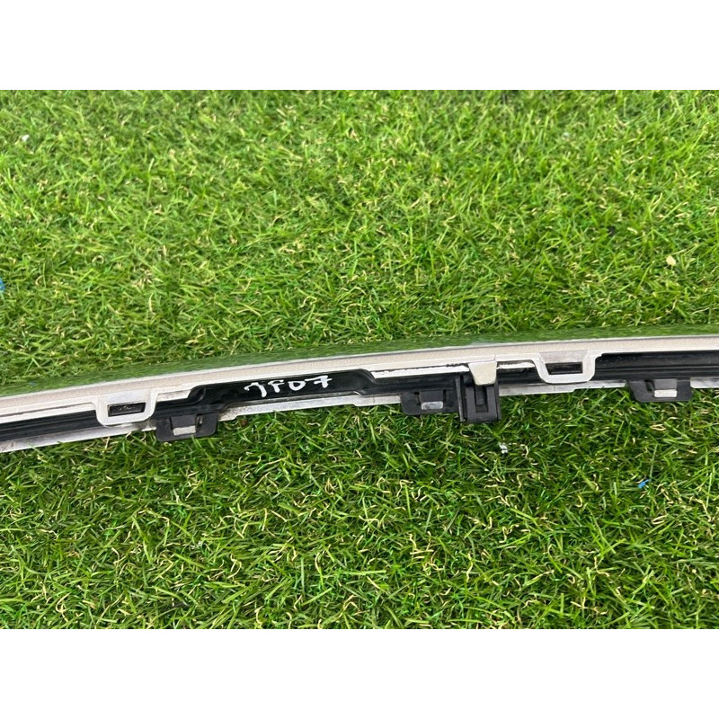 Накладка крышки багажника (кузов и элементы) BMW 5-series Gran Turismo F07 2011 3.0 N55B30 51137211167