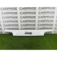 Накладка кришки багажника