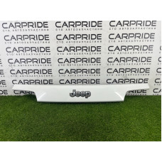 Накладка крышки багажника