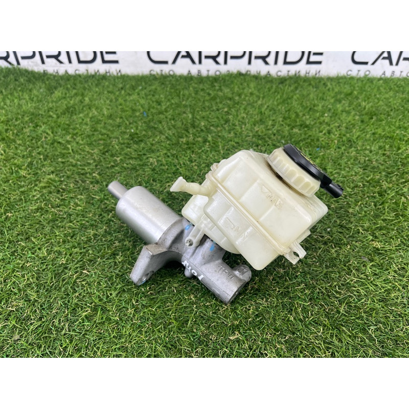 Главный тормозной цилиндр (тормозная система) BMW X5 E70 2009 4.8 N62N 34336772930