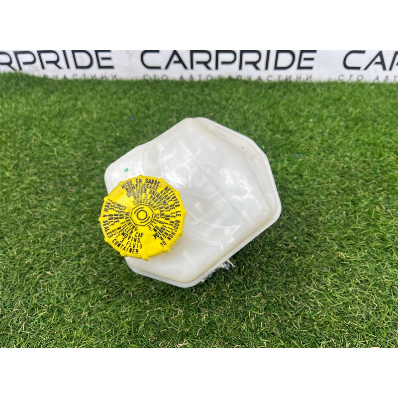 Главный тормозной цилиндр (тормозная система) Jeep Grand Cherokee WK2 2020 3.6 68306574AC