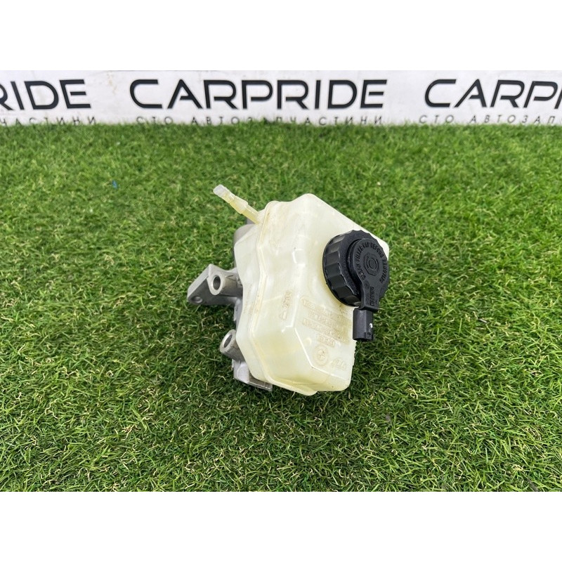 Головний гальмівний циліндр (гальмівна система) BMW 3-series E93 2008 3.0 N54 34336785664