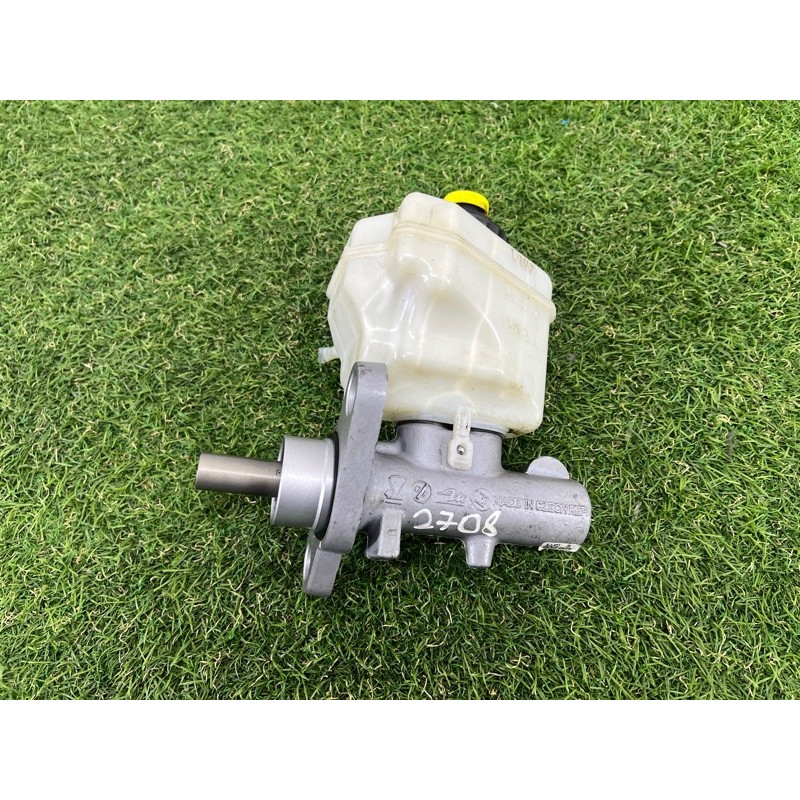 Главный тормозной цилиндр (тормозная система) AUDI Q7 4L 2011 3.0 CATA 7L8611019F