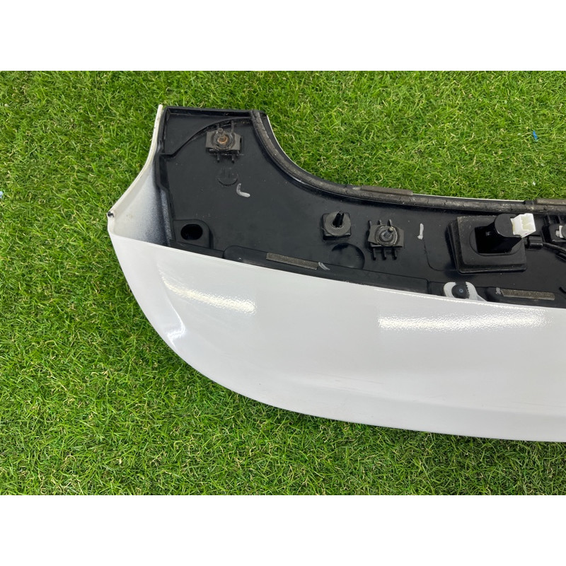 Спойлер (кузов и элементы) Jeep Grand Cherokee WK2 2017 3.6 68217495AA