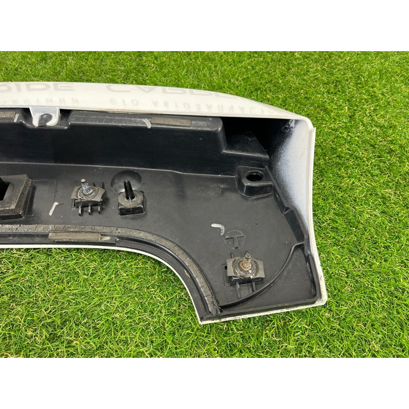 Спойлер (кузов и элементы) Jeep Grand Cherokee WK2 2017 3.6 68217495AA