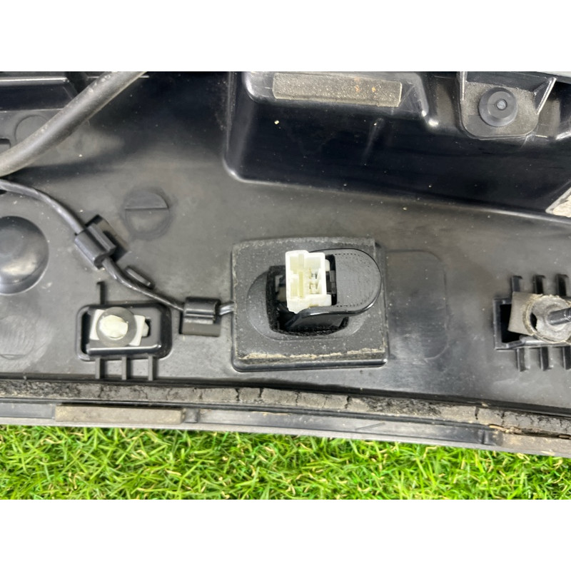 Спойлер (кузов и элементы) Jeep Grand Cherokee WK2 2014 3.0 Diesel EXF 68217495AA