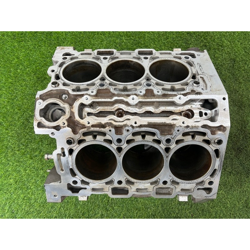 Блок цилиндров (двигатель и элементы) Cadillac Xt5 1 2016 3.6 12711499