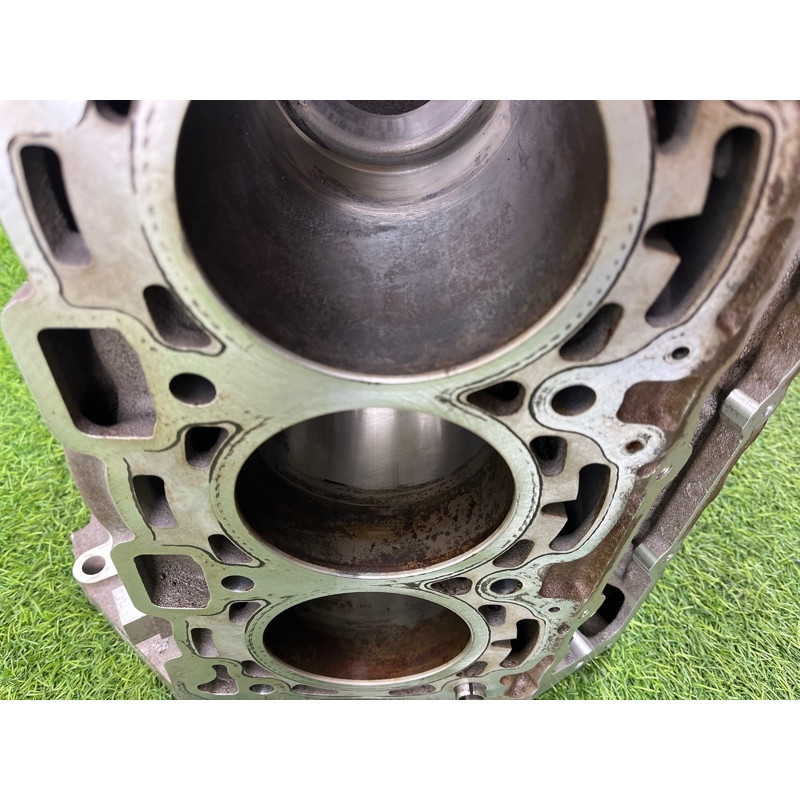 Блок цилиндров (двигатель и элементы) Cadillac Xt5 1 2016 3.6 12711499