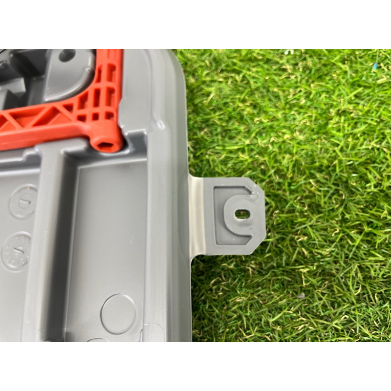 Ящик для инструментов (аксессуары) BMW 7-series F02 2011 4.4 N63 71106784443