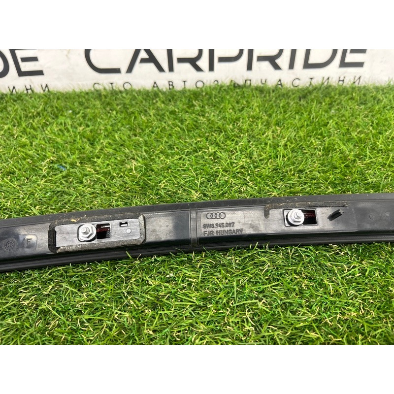 Повторитель стоп сигнала (оптика) AUDI A5 F5 2020 2.0 CYMC 8W8945097