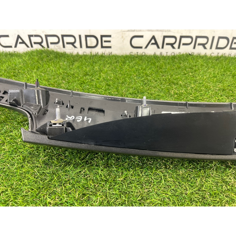 Накладка крышки багажника (кузов и элементы) Jeep Grand Cherokee WK2 2020 3.6 6KL57GW7AA