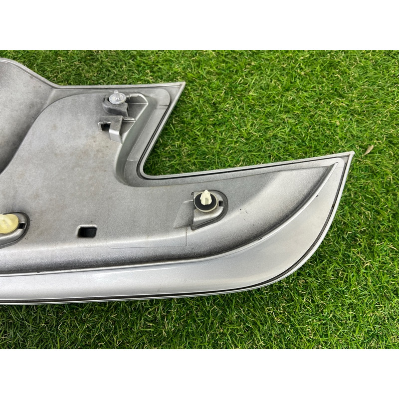 Накладка кришки багажника (кузов і елементи) BMW 7-series F02 2011 4.4 N63 51497205775