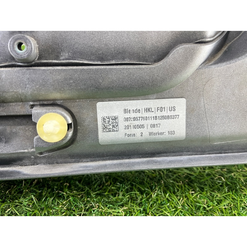 Накладка кришки багажника (кузов і елементи) BMW 7-series F02 2011 4.4 N63 51497205775