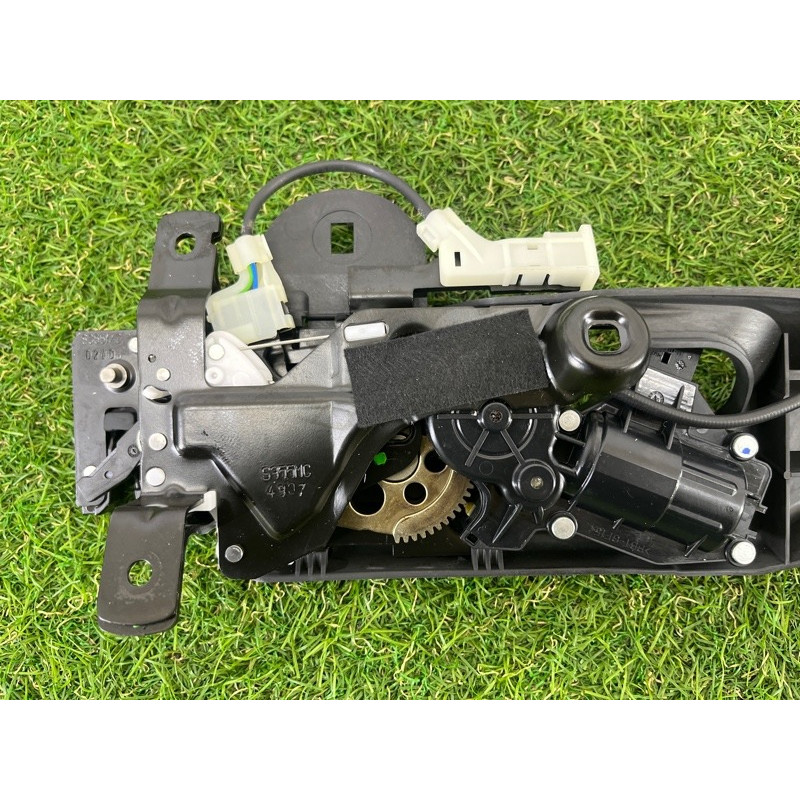 Замок багажника (кузов и элементы) BMW 3-series E93 2008 3.0 N54 51247372801