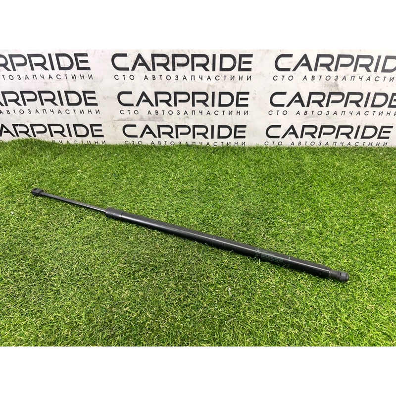 Амортизатор багажника (кузов и элементы) Jeep Grand Cherokee WK2 2017 3.6 68165051AC