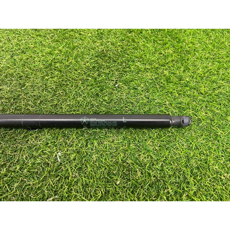 Амортизатор багажника (кузов и элементы) Jeep Grand Cherokee WK2 2017 3.6 68165051AC