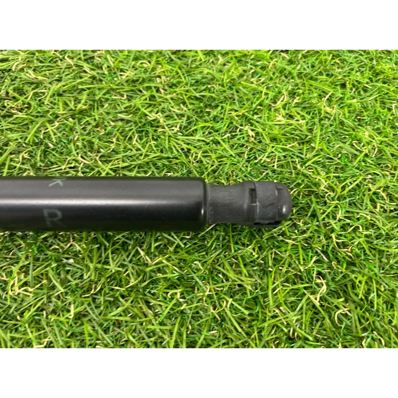 Амортизатор багажника (кузов и элементы) Jeep Grand Cherokee WK2 2017 3.6 68165050AC