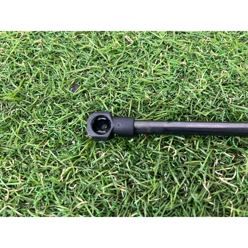 Амортизатор багажника (кузов і елементи) BMW 3-series E93 2008 3.0 N54 51247129215