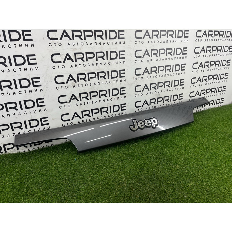Накладка крышки багажника (кузов и элементы) Jeep Grand Cherokee WK2 2014 3.0 Diesel EXF 5VH07LAUAA