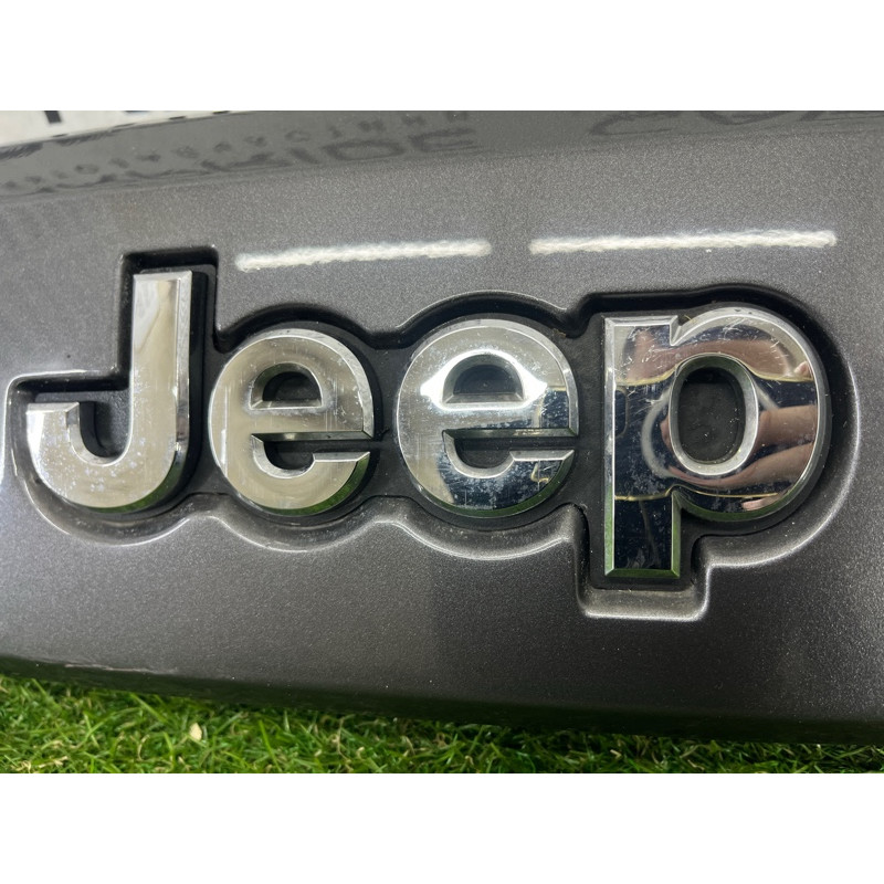 Накладка крышки багажника (кузов и элементы) Jeep Grand Cherokee WK2 2014 3.0 Diesel EXF 5VH07LAUAA