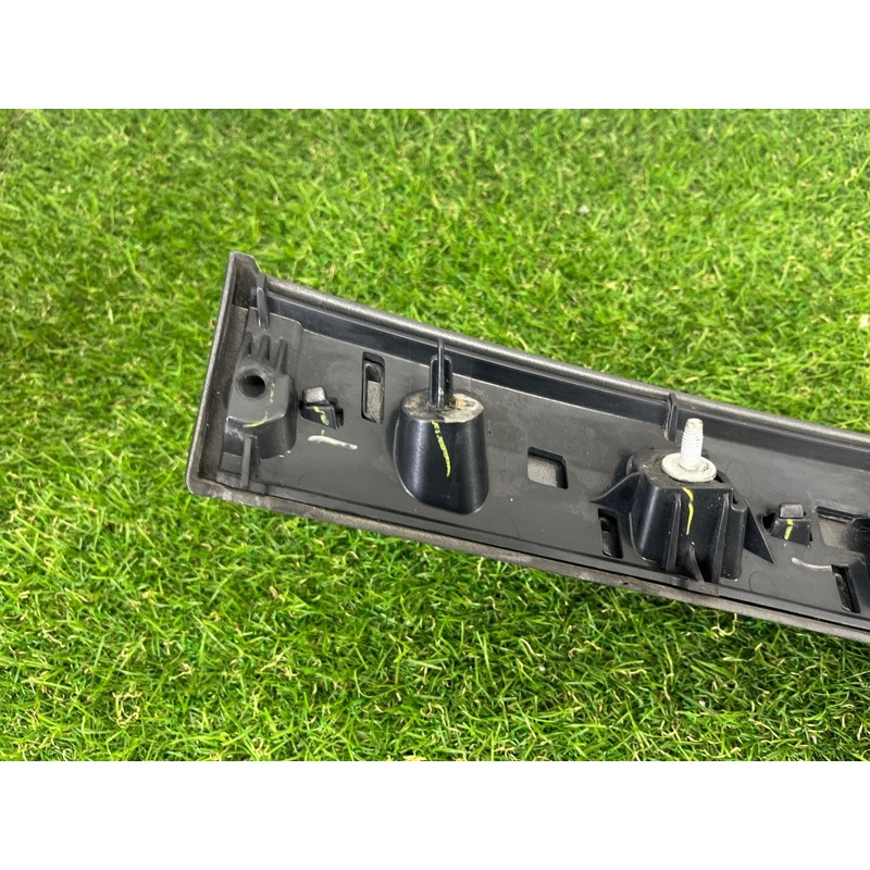 Накладка крышки багажника (кузов и элементы) Jeep Grand Cherokee WK2 2014 3.0 Diesel EXF 5VH07LAUAA