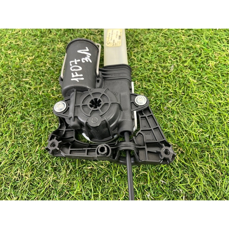 Привод солнцезащитной шторки (электрика) BMW 5-series Gran Turismo F07 2011 3.0 N55B30 51359156529