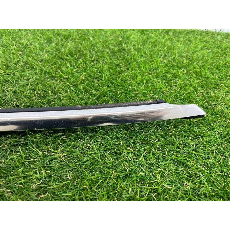 Молдинг стекла (кузов и элементы) AUDI A5 F5 2020 2.0 CYMC 8W88532842ZZ