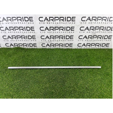 Молдинг стекла