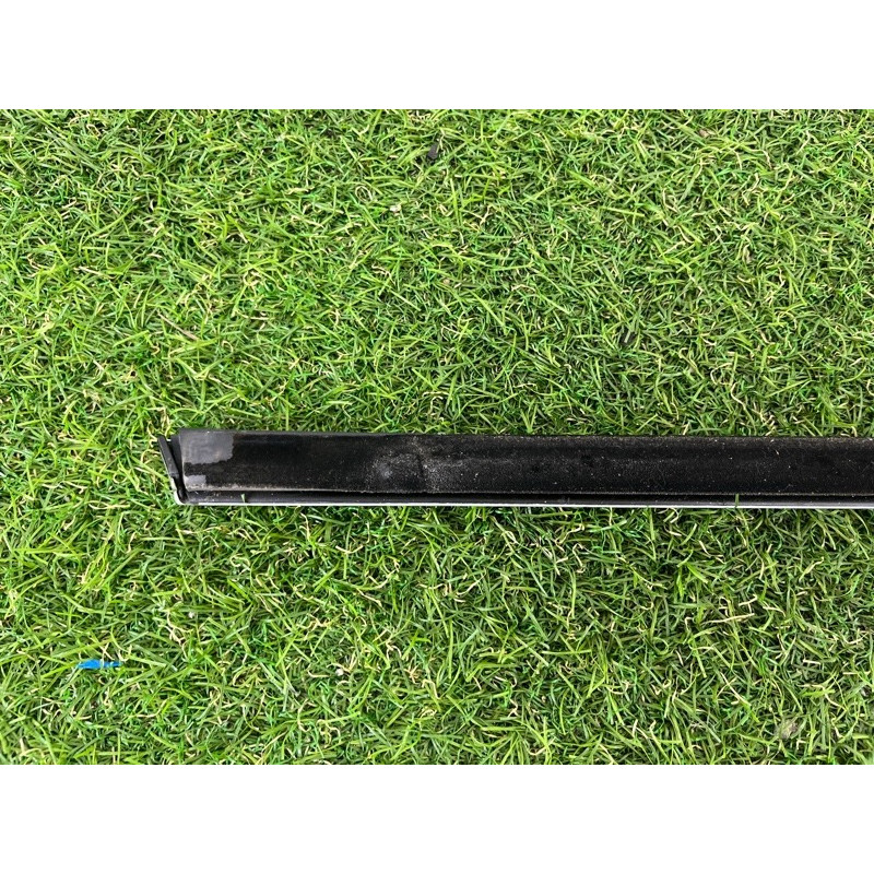 Молдинг стекла (кузов и элементы) BMW 5-series Gran Turismo F07 2011 3.0 N55B30 51337196339