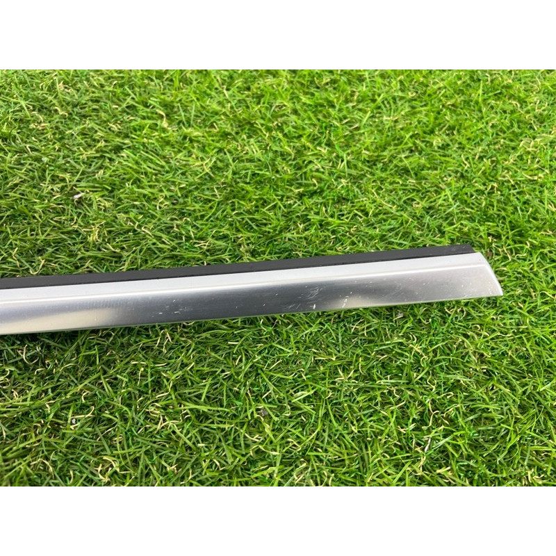 Молдинг стекла (кузов и элементы) AUDI SQ5 FY 2018 3.0 CWGD 80A8537633Q7