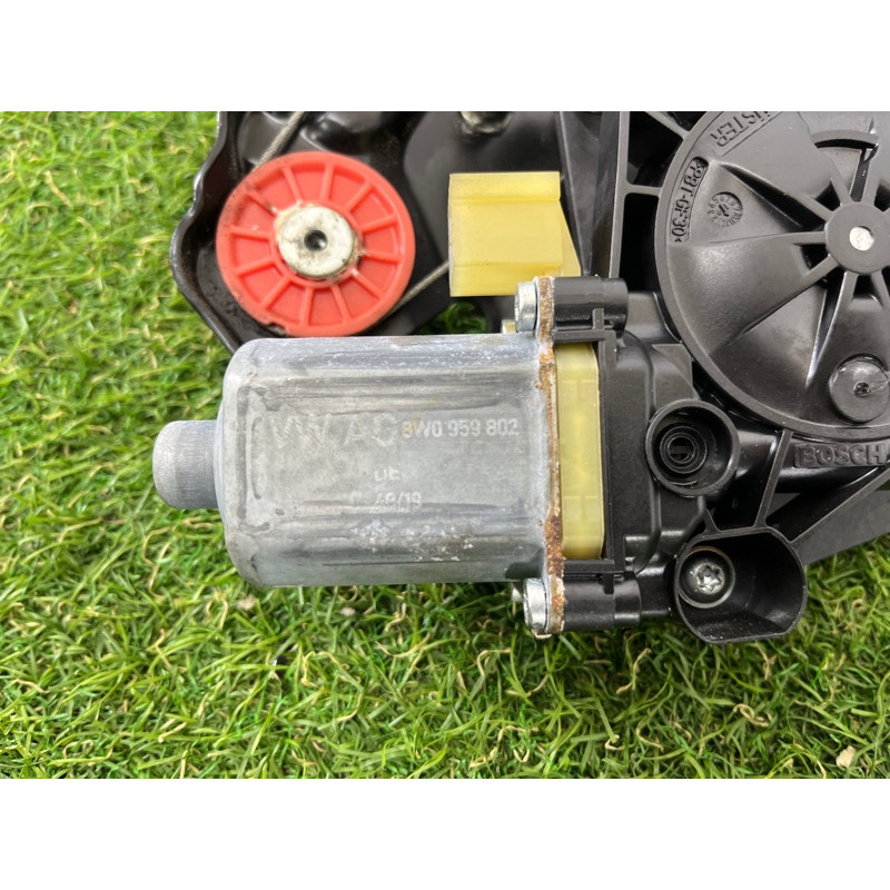 Механизм стеклоподъемника с мотором (кузов и элементы) AUDI A5 F5 2020 2.0 CYMC 8W8839462